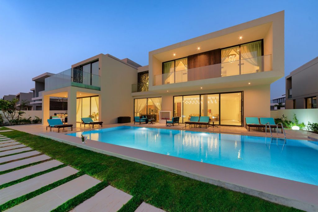 parkway-private-villa-swimming-pool