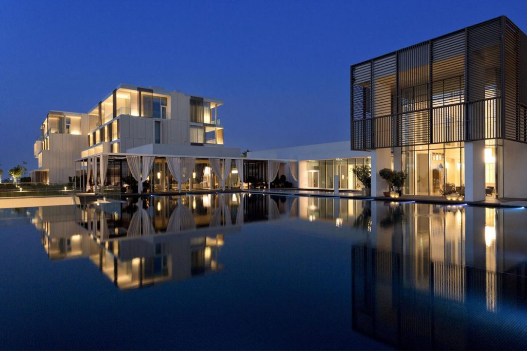 the-oberoi-beach-resort-al-zohra-water-feature